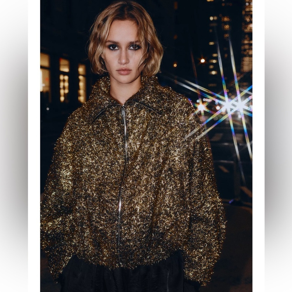 NWT ZARA TREND 2025 COLLECTION METALLIC THREAD BOMBER JACKET S 
🚨FIRM PRICE - Picture 6 of 16
